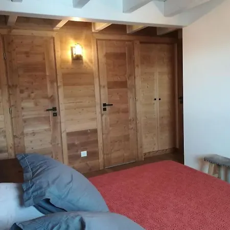 Montalbert Pied Des Pistes Σαλέ