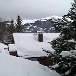 Montalbert Pied Des Pistes * لا بلاني